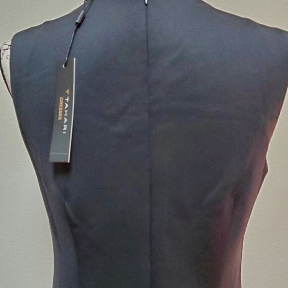 T TAHARI Sleeveless Studded Color Block Black White Knit Dress SIZE 4 NWT - Picture 13 of 13